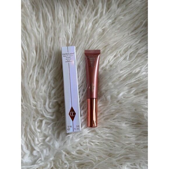 Charlotte Tilbury Beauty Light Wand Pinkgasm - Picture 1 of 6